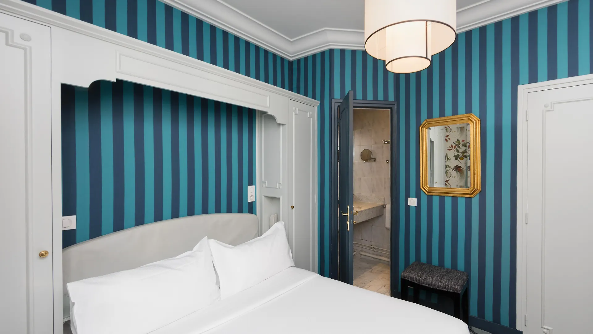 Hotel Saint Germain 4*