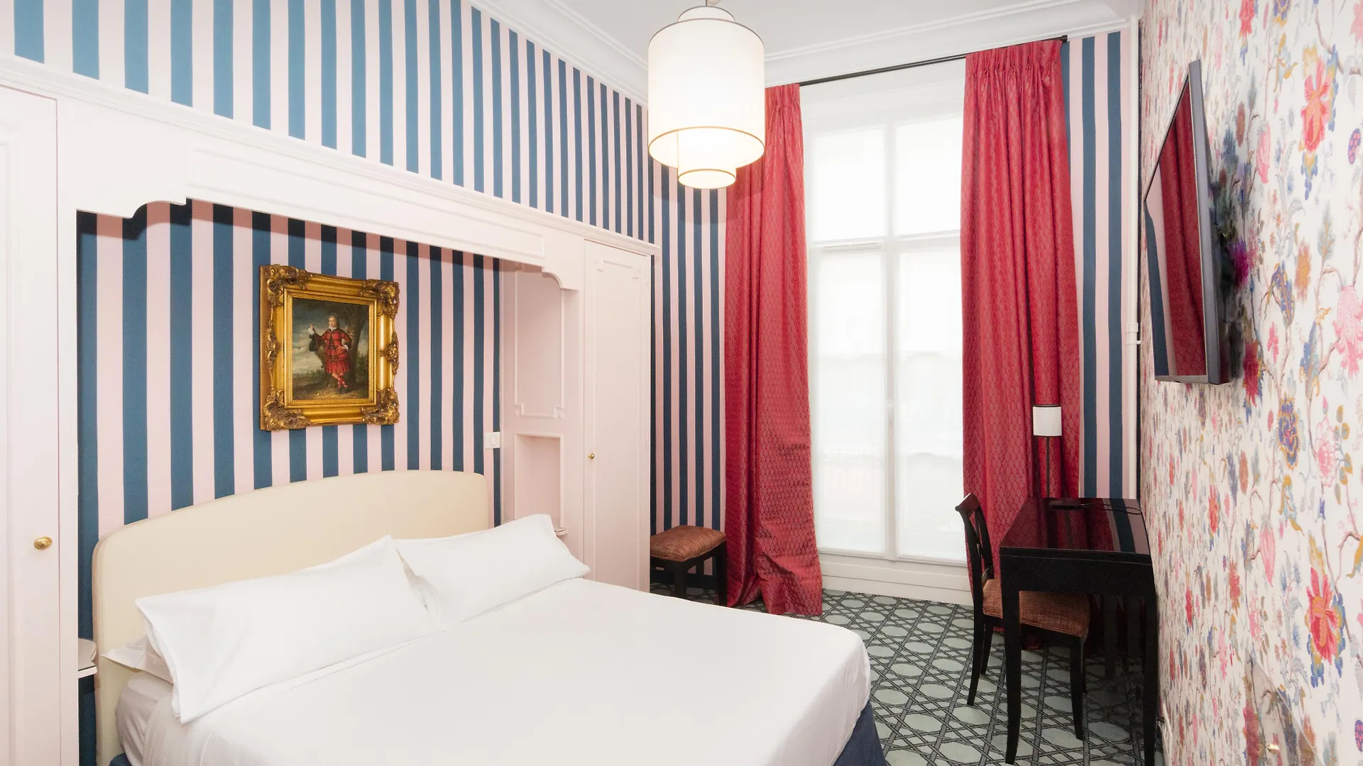 Saint Germain Hotel