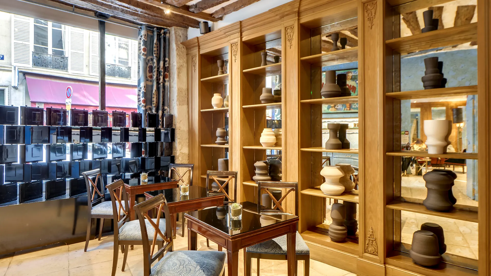 Saint Germain Hotel